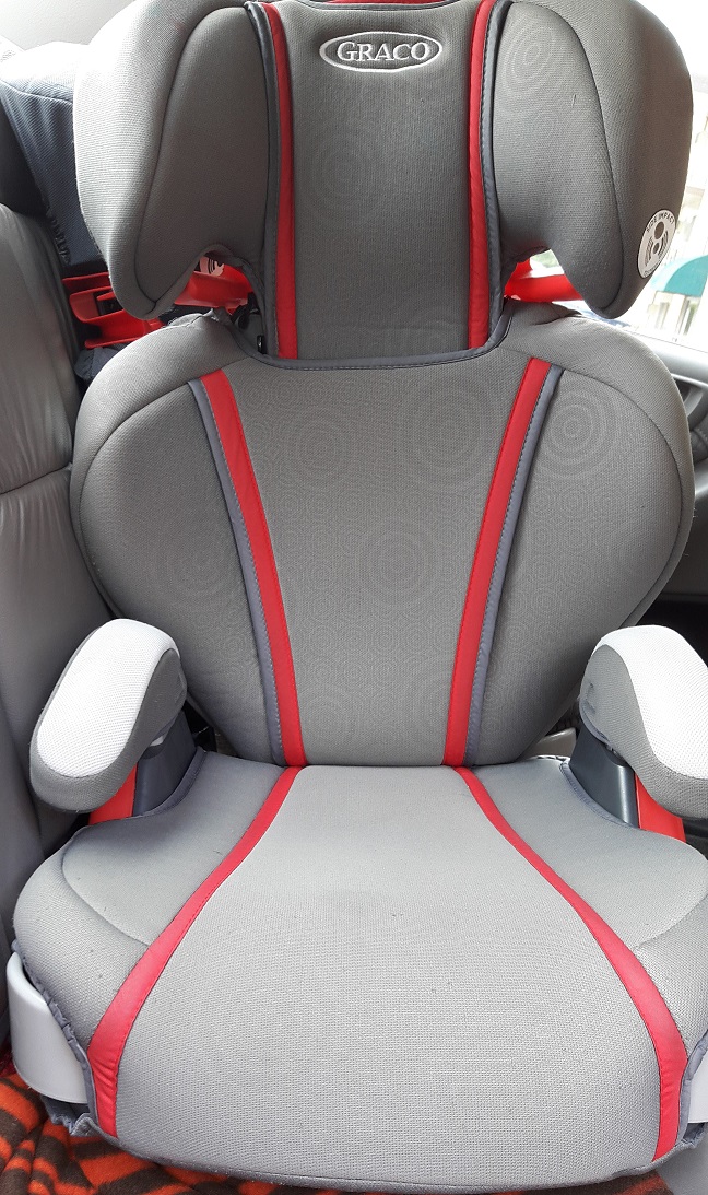 car seat 2.jpg